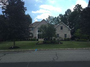 20 Old Shunpike Rd, Randolph, NJ 07869