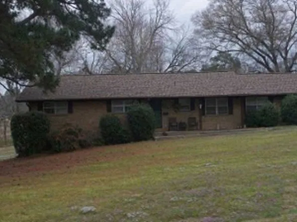 624 W Clark St, Nashville, AR 71852