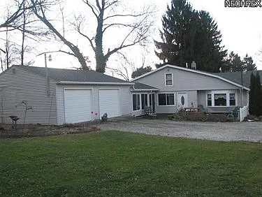 269 Southeast Ave photo 1