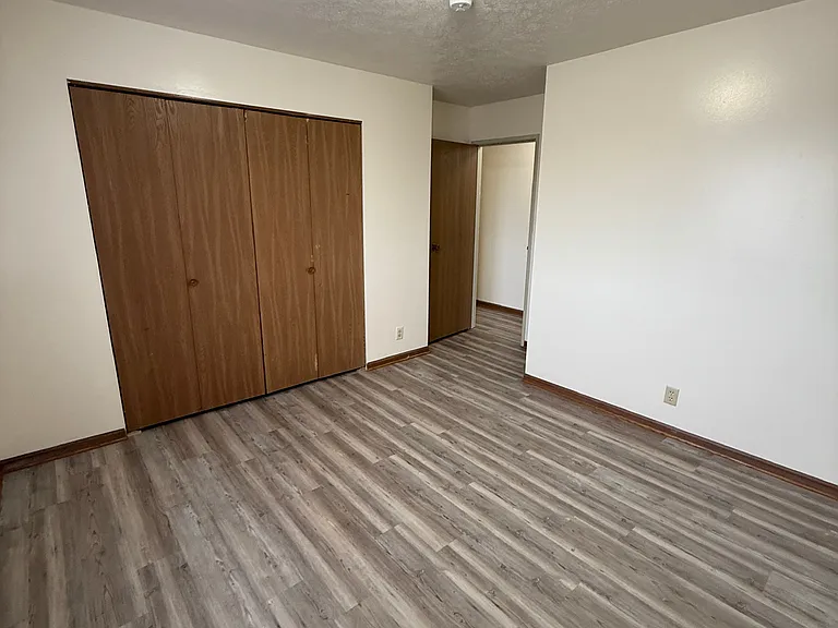 Pine Tree Apartments — Photo 14