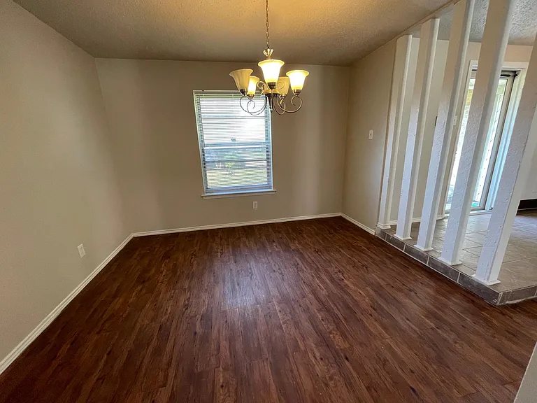 Formal dining off Entry way
