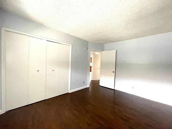 5th image of 532 N New Ave APT 6