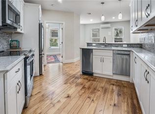 16 S Division St #2B, Peekskill, NY 10566