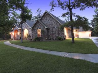 381 Ridge Lake Scenic Dr, Montgomery, TX 77316