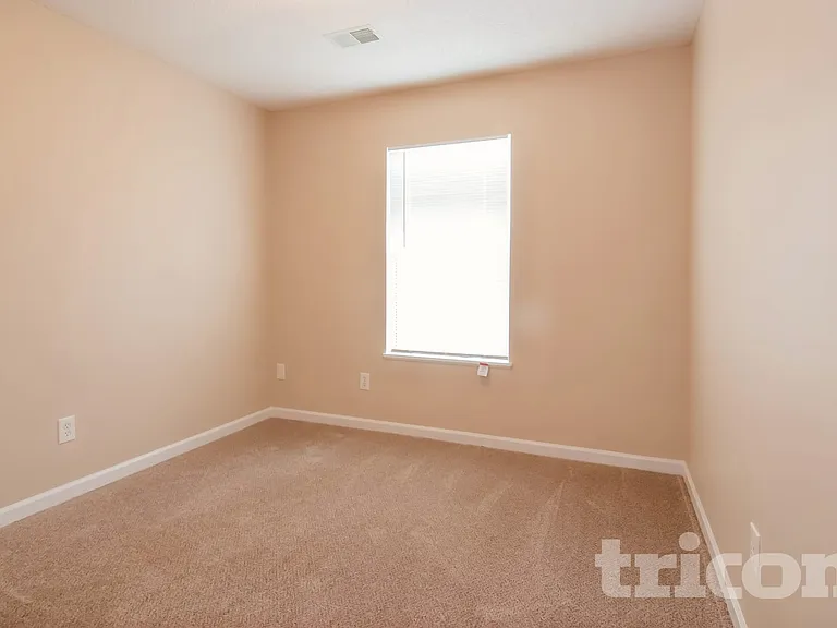 160 Saddleridge Rd — Photo 11