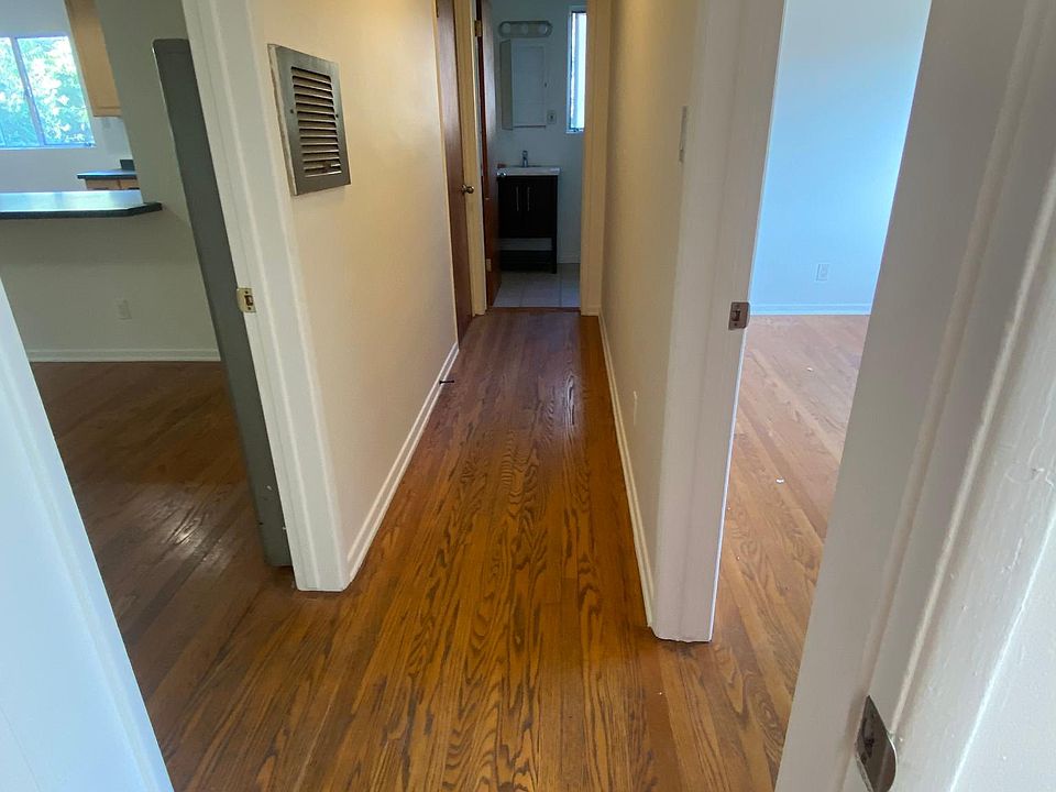 Hallway between living room and bedrooms