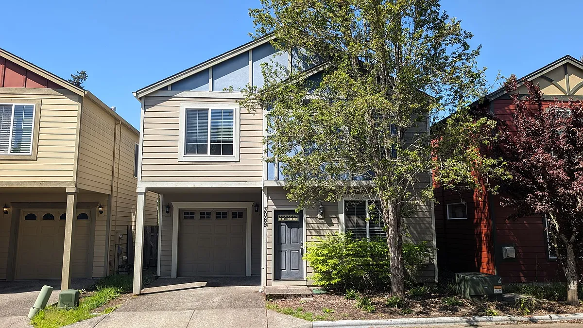 Building Photo - 3069 SW Lanterna Pl