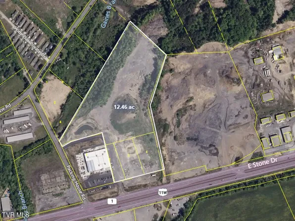 3130 E Stone Dr, Kingsport, TN 37660