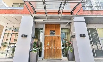 126 Simcoe St #606