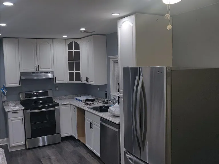 5 Pamela Ln — Photo 2