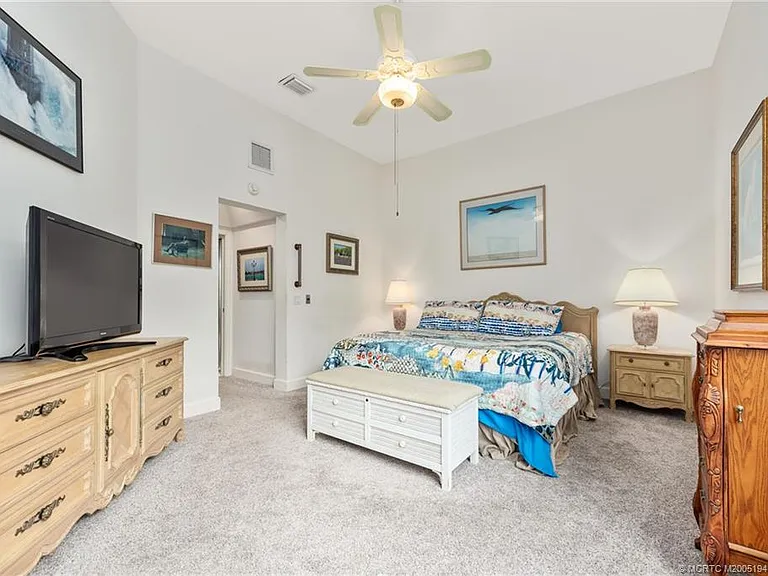 2201 NW Seagrass Dr — Photo 13