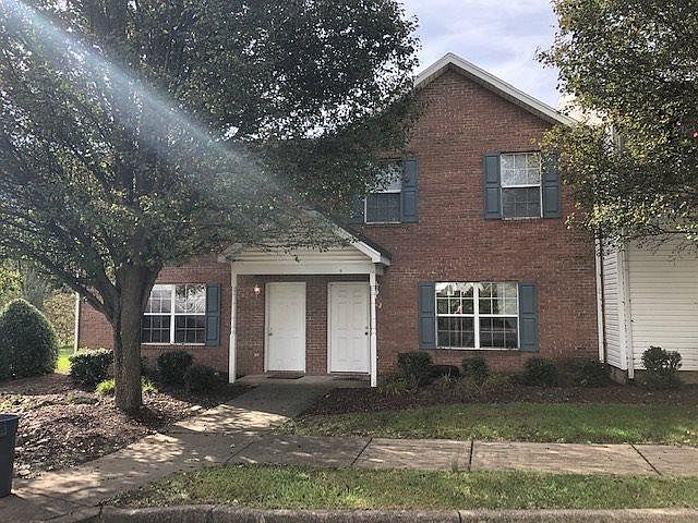 2nd image of 482 Pheasant Run Cir