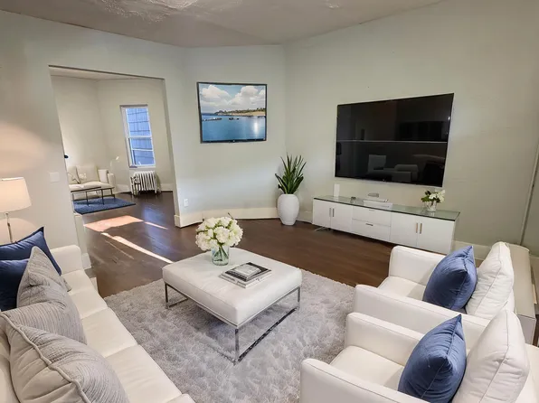 4338 N Franklin St, Philadelphia, PA 19140