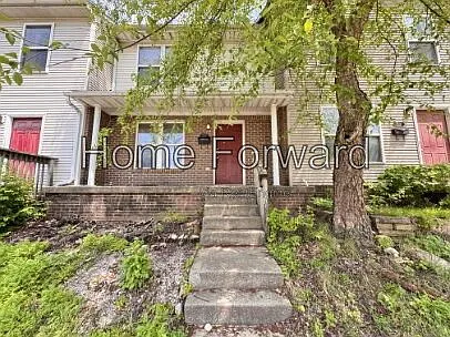 835 W Maxwell St Photo 1