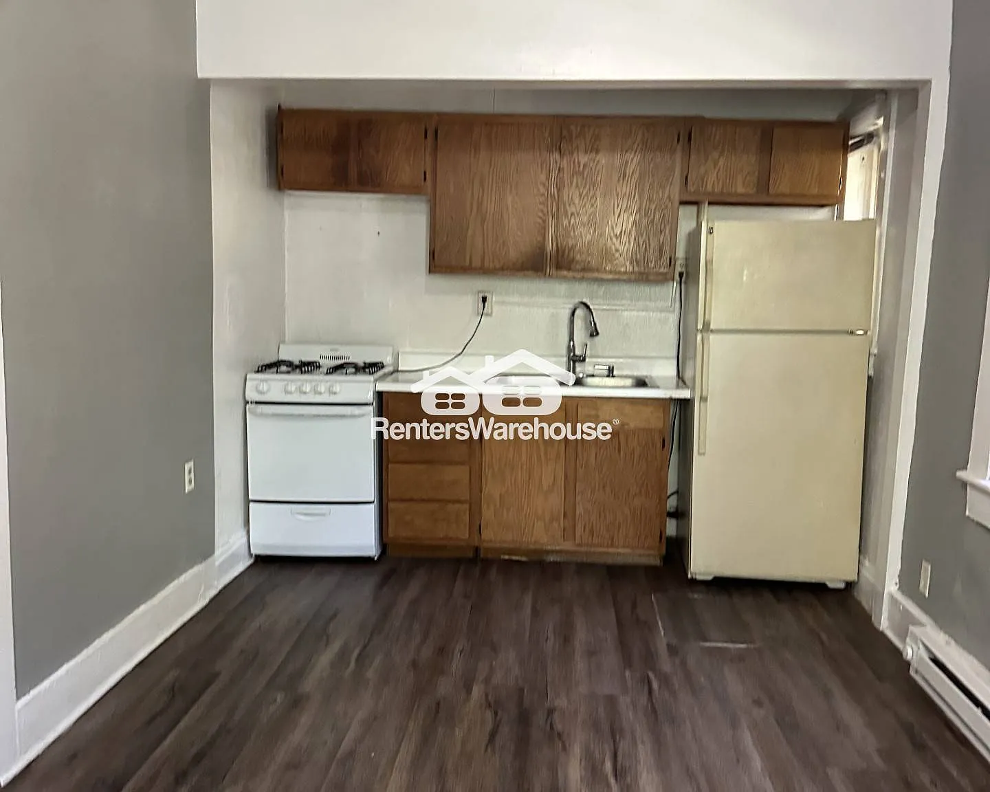 Quaint Sherman Hill 1 BR Apartment for Rent — Photo 3