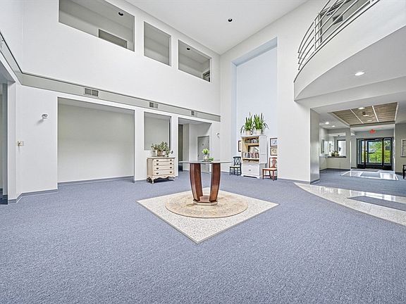 4th image of 90 Sea St APT 107