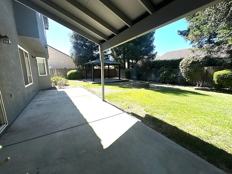 2601 Roberts Rd — Photo 15