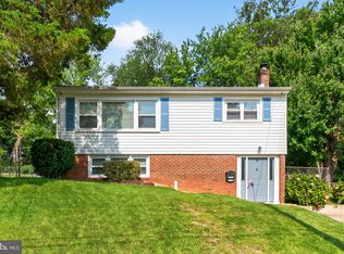 13430 Greenacre Dr, Woodbridge, VA 22191