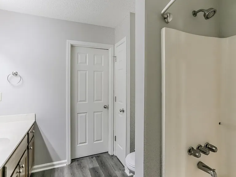 7007 Raleigh Lagrange Rd — Photo 12