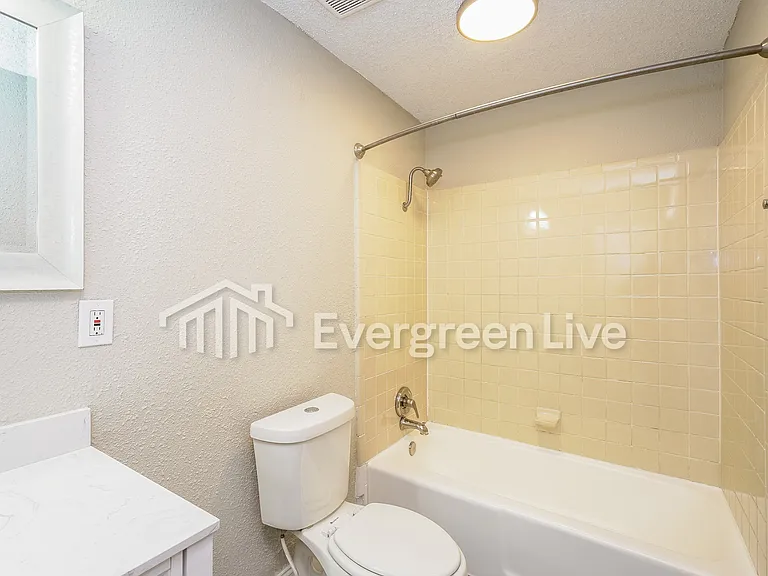 916 Gettysburg Pl — Photo 14