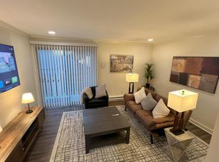 6549 24th Ave NW APT 3, Seattle, WA 98117