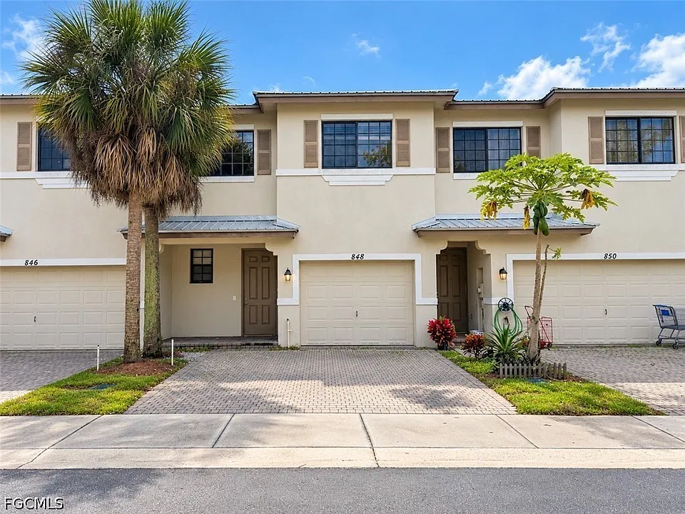 848 Sweet Lake Cir