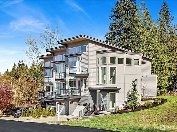 2nd image of 1306 Digby Place