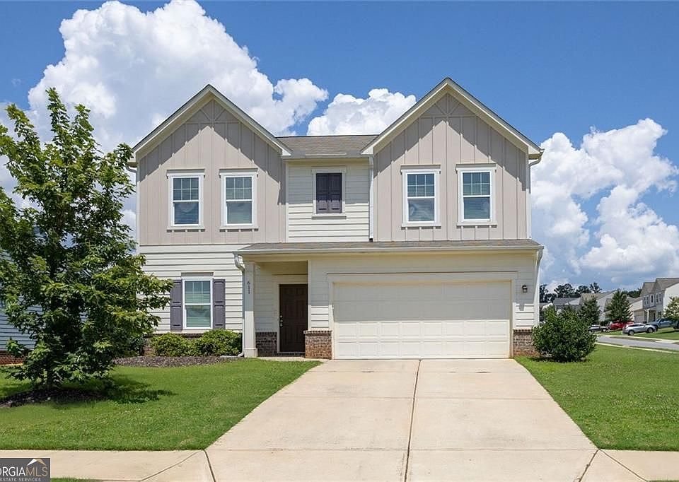 1st image of 611 Revenna Way NW