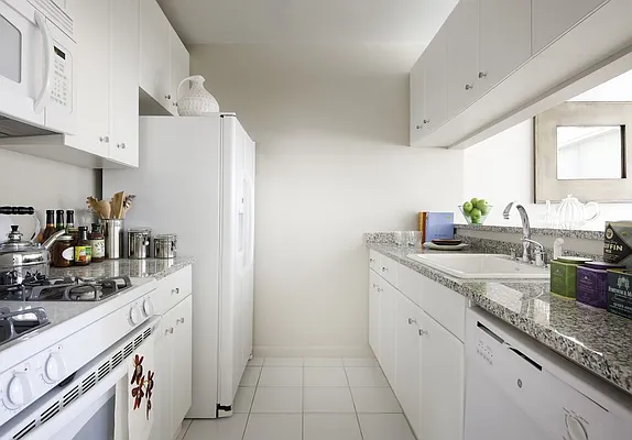 Rented by Related Rentals | media 40