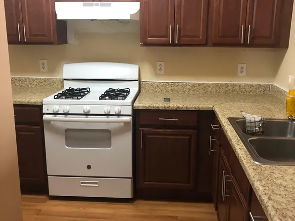 175 Stegman St, Jersey City, NJ 07305