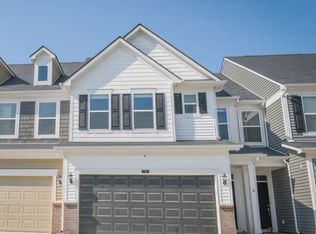 702 Axford Bay Dr, Westfield, IN 46074