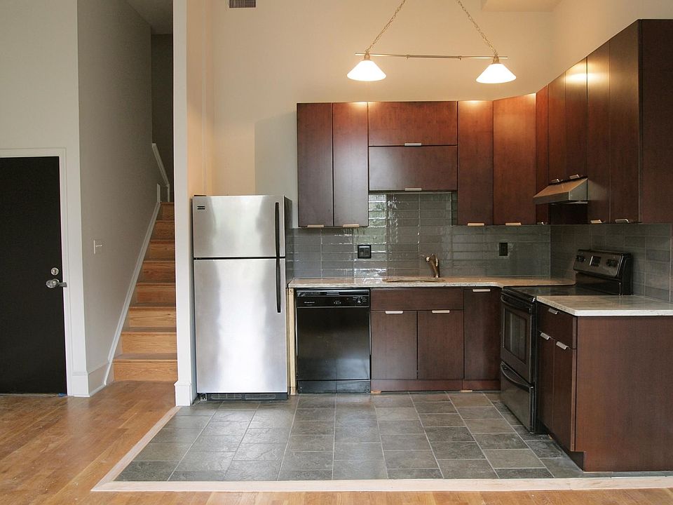 1st image of 509 Catharine St Floor 1