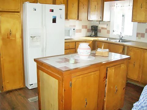 2nd image of 1003 Oakhill Ave Unit 111