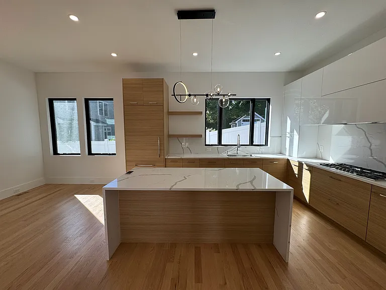 167 Winchester St #D — Photo 4