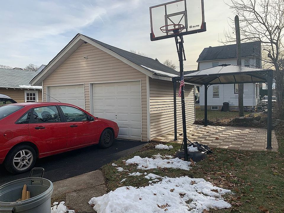 2nd image of 42 Virginia Ave