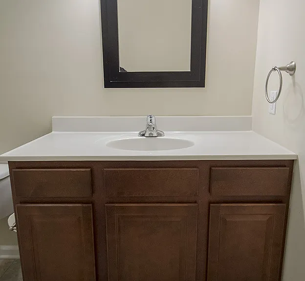 East Bay I Apartments — Photo 10