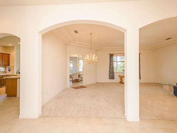 4th image of 8316 Quail Springs Way