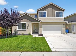1410 Chariot Rd, Hollister, CA 95023