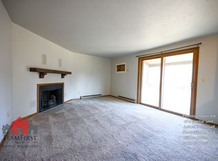 488 S Good Hope Rd APT 2, De Pere, WI 54115