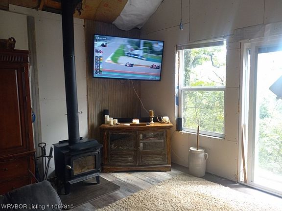 2nd image of 15731 Bradley Cir