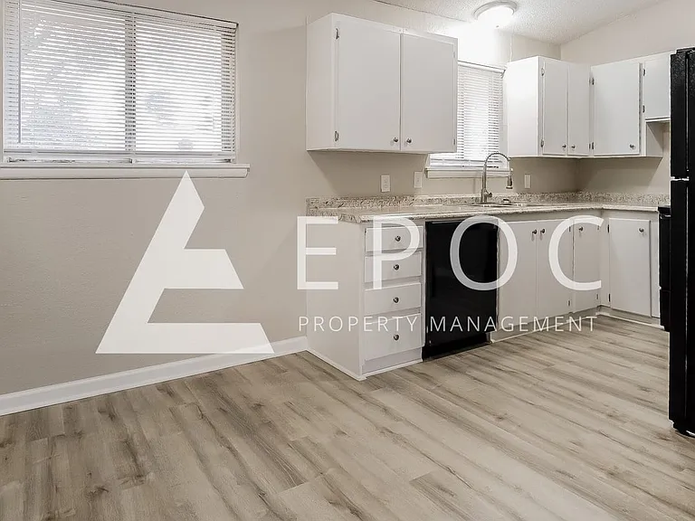 5407 N Johnstown Ave — Photo 3