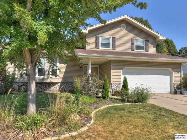 11316 Z St, Omaha, NE 68137