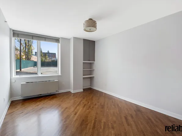 6911 Shore Road image 5 of 15