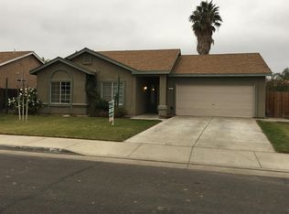 525 N Santa Ana St, Los Banos, CA 93635