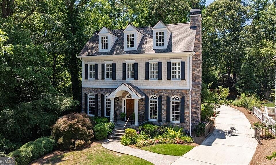 1st image of 3014 Greendale Dr NW