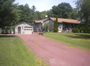933 Chamberlin Mills Rd, Hebron, NY 12865