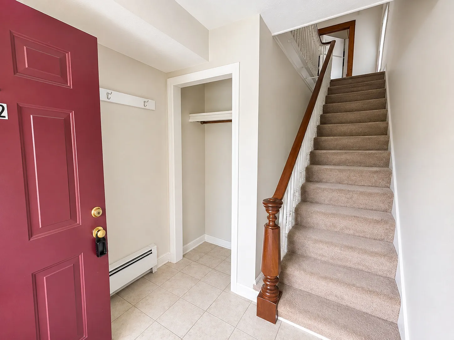 2 bed, 700 sqft, $1,350 — Photo 3