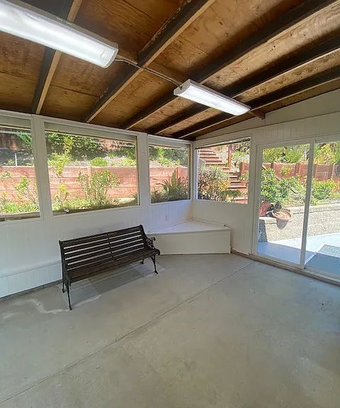 Veranda / Office / Playroom