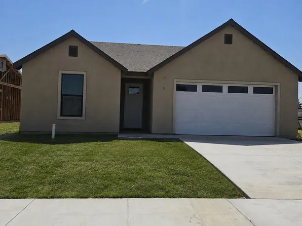 933 E Seeger Avenue, Visalia, CA 93292