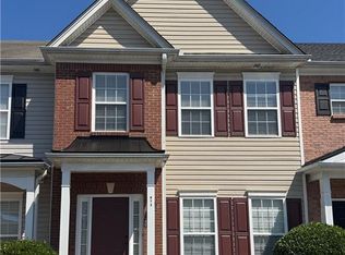 673 Kenridge Dr, Suwanee, GA 30024